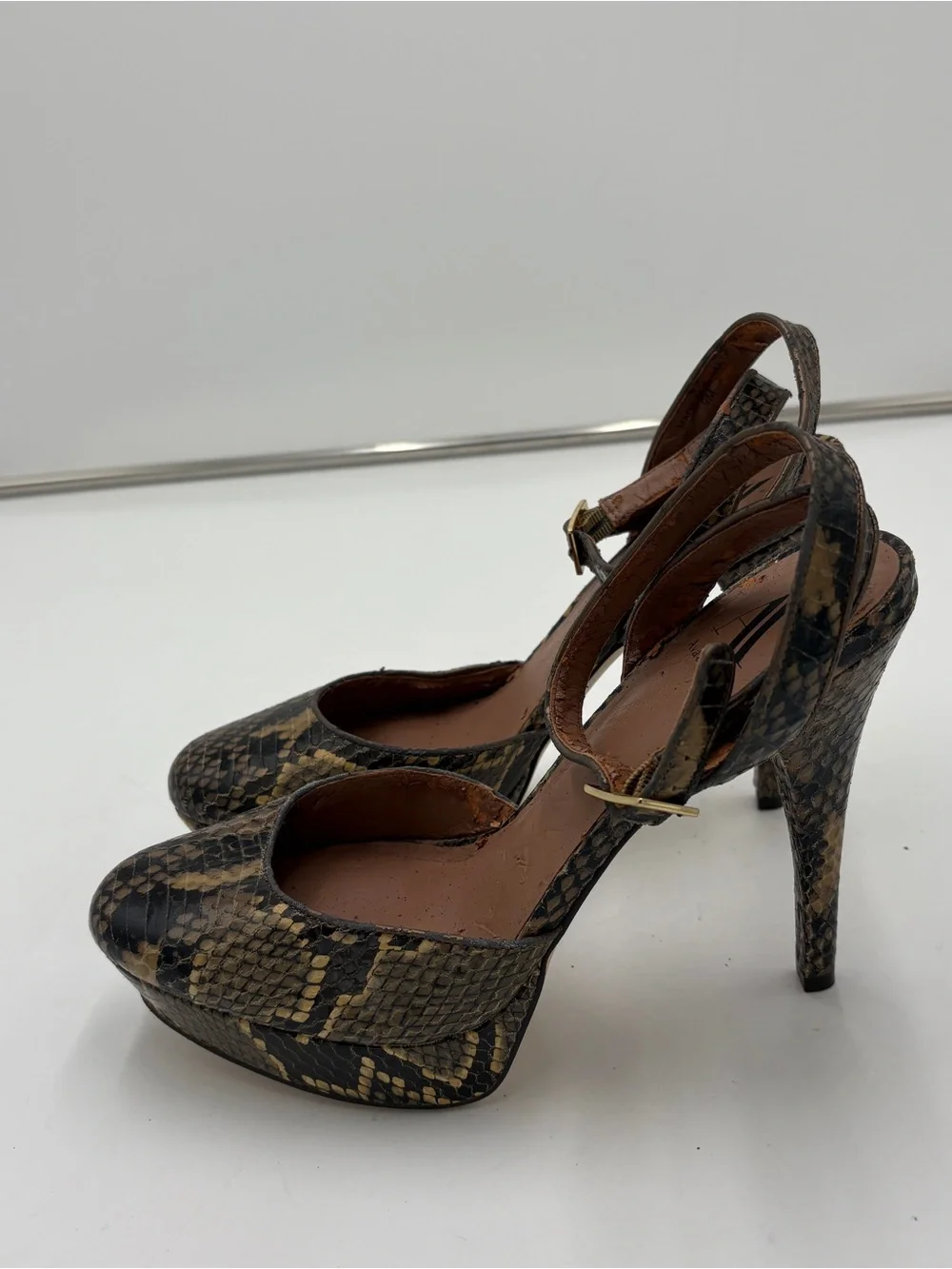 Vintage Ava & Aiden Stiletto Pumps Heels Snake Skin Platform Ankle Strap Size 9